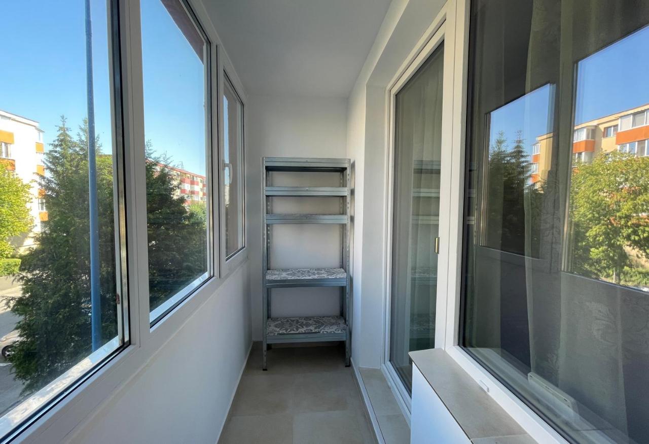 2_Traveler'S Retreat Appartement Braşov Buitenkant foto